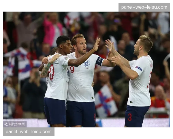 “官方：拉什福德因背伤退出本期英格兰队，将无缘三月欧国联比赛”